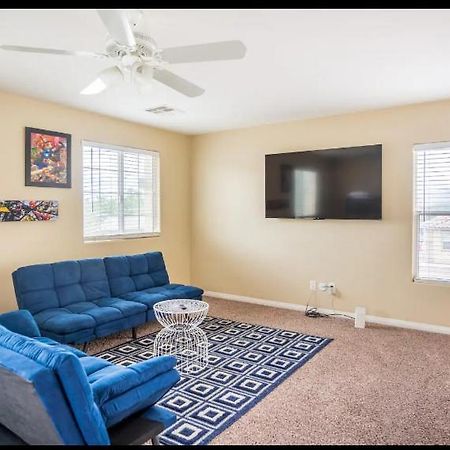 4 Bedroom North Las Vegas With Pool Exterior photo