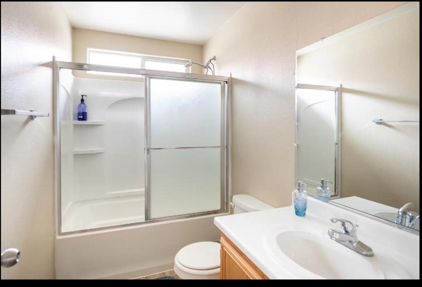 4 Bedroom North Las Vegas With Pool Exterior photo